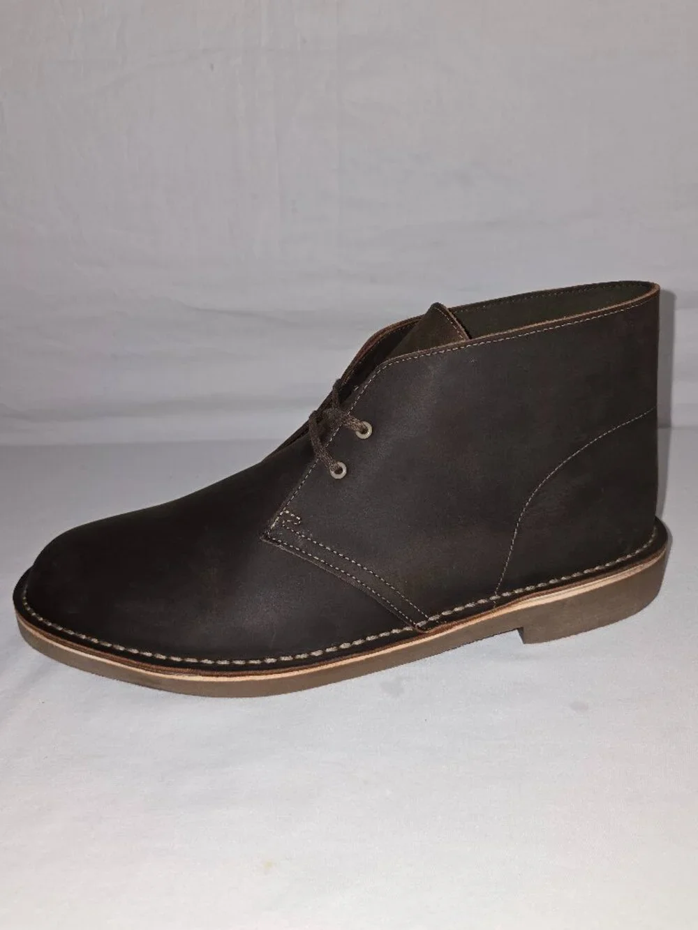 Clarks Shepton Boots Men's Brown Beeswax Leather Chukka Boots Men's 13 W (WIDE)